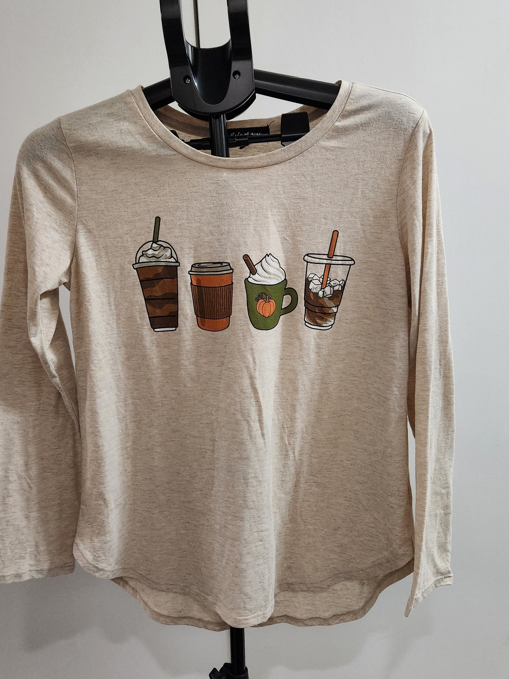 Cream Long-Sleeve Graphic Coffee Tee - Women's